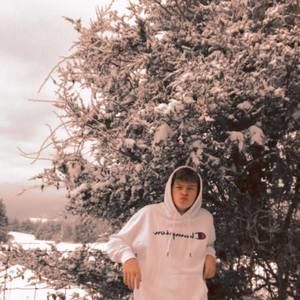 Meet your Posher, Bubby